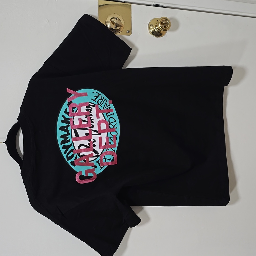 Gallery Dept Tee - Picture 3 of 4